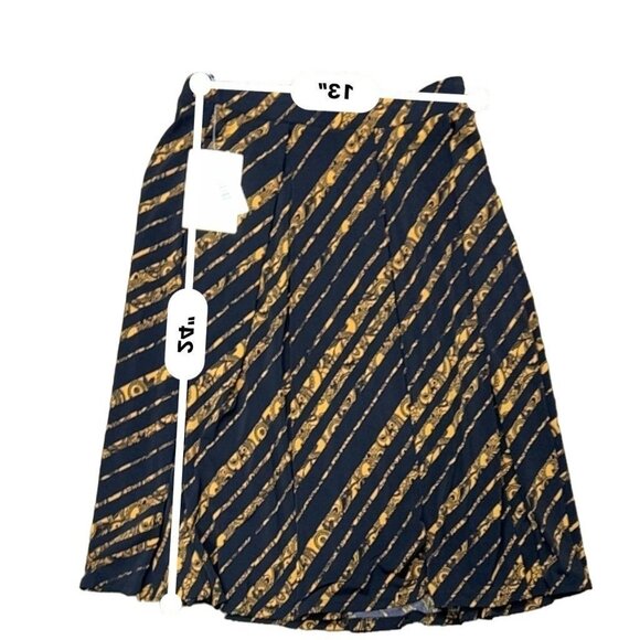 LulaRoe Madison Pleated Pocket Skirt size small NWT - Picture 5 of 5